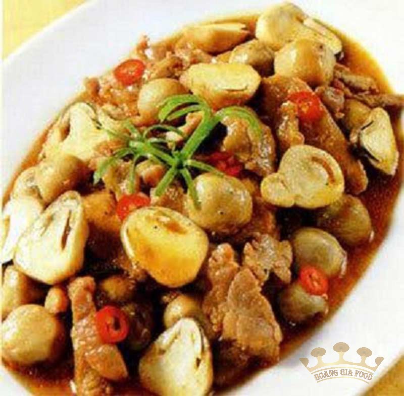 cach-che-bien-thit-ga-xao-nam-rom