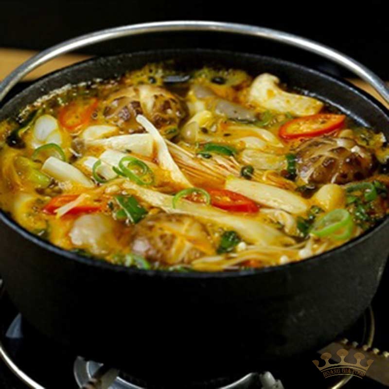 cach-nau-lau-nam-chua-cay