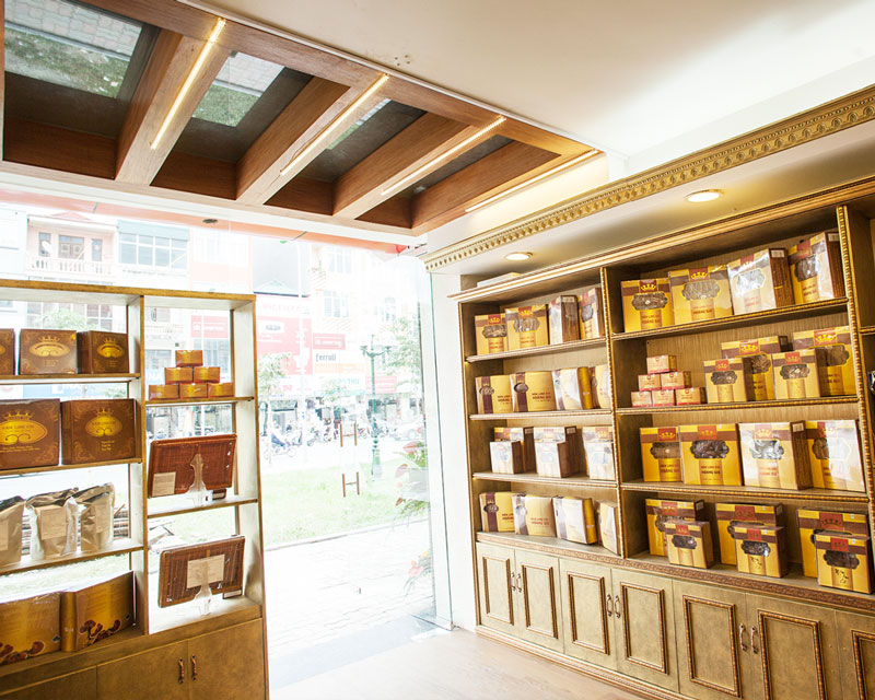 nam linh chi hoang gia showroom 97 jpg1 1